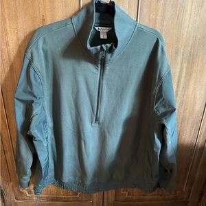 Athleta women’s windbreaker sweatshirt